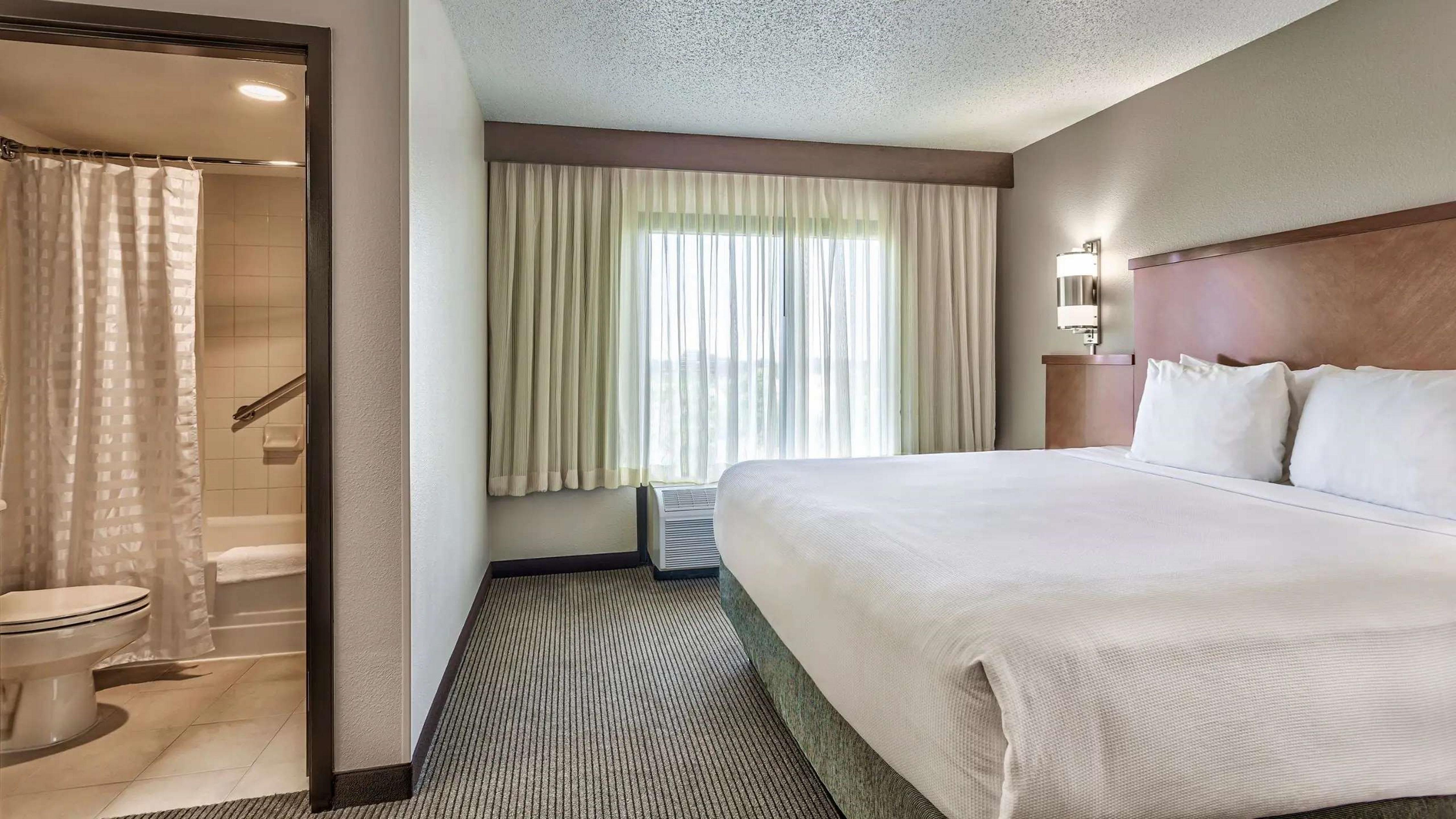 ไฮแอท เพลซ แคนซัส ซิตี้ แอร์พอร์ต Hotel แคนซัสซิตี ภายนอก รูปภาพ