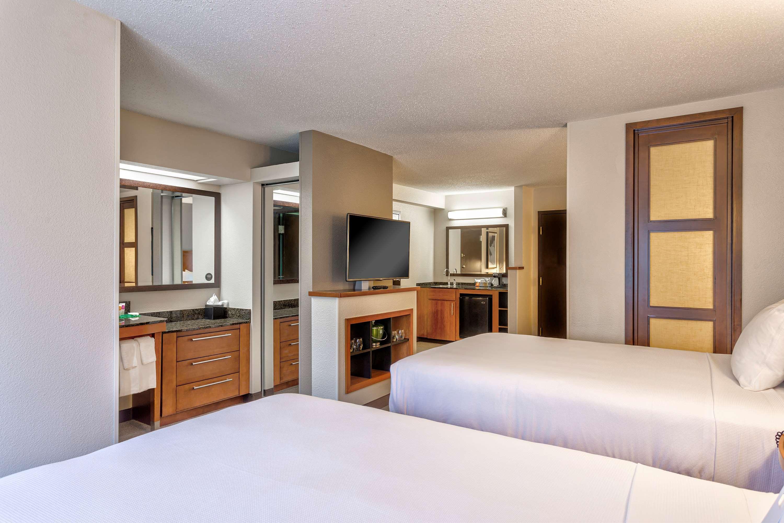 ไฮแอท เพลซ แคนซัส ซิตี้ แอร์พอร์ต Hotel แคนซัสซิตี ภายนอก รูปภาพ