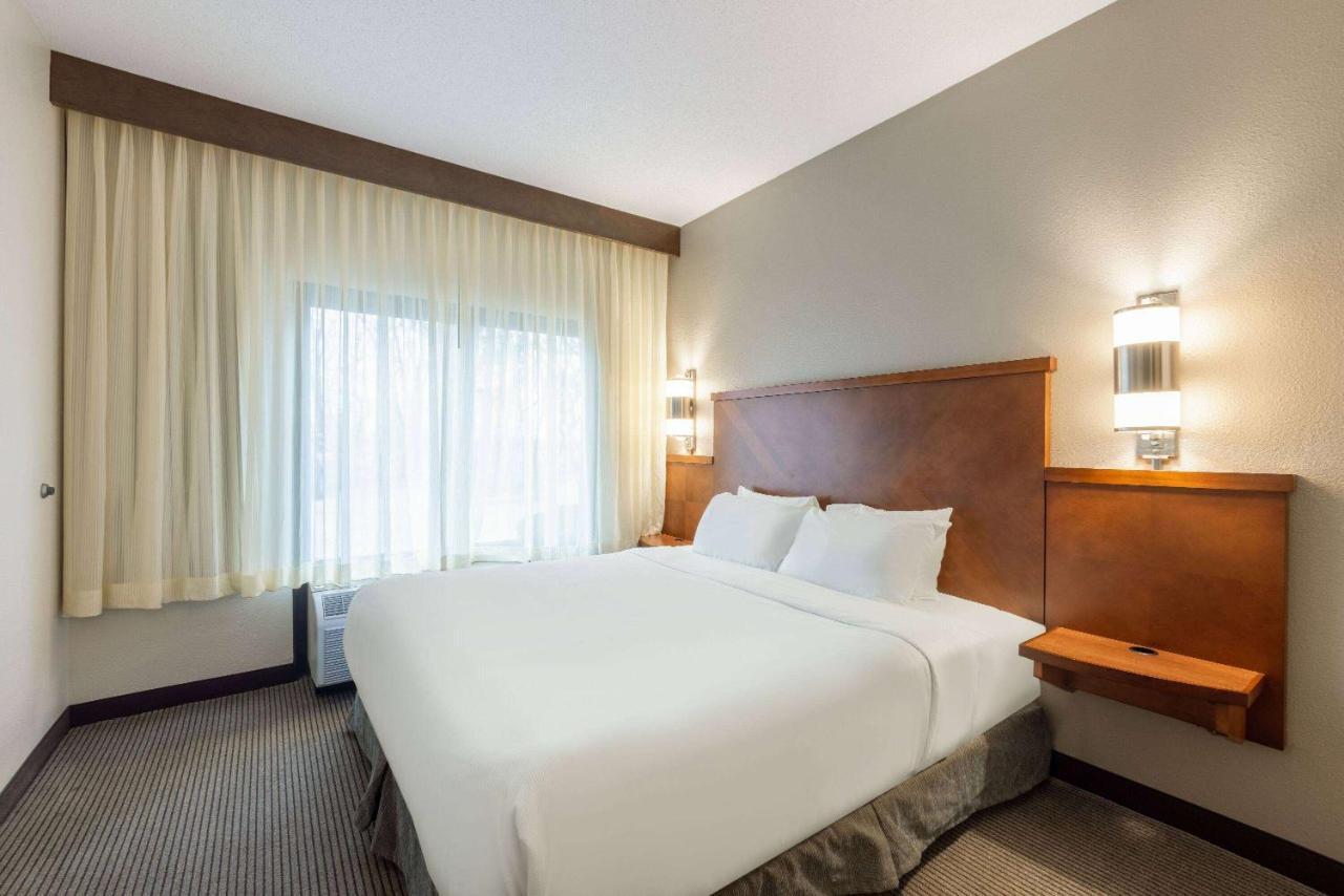 ไฮแอท เพลซ แคนซัส ซิตี้ แอร์พอร์ต Hotel แคนซัสซิตี ภายนอก รูปภาพ